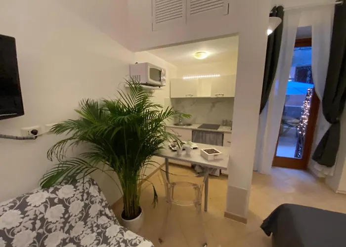 Appartement Navona Domitia Rome